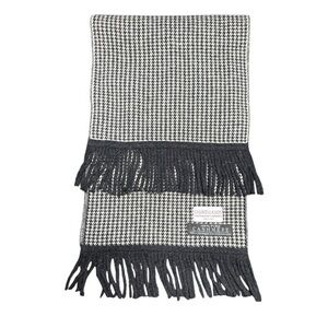 CULLWELL & Son Gentlemen’s Apparel Dallas 100% Pure Cashmere Scarf Houndstooth